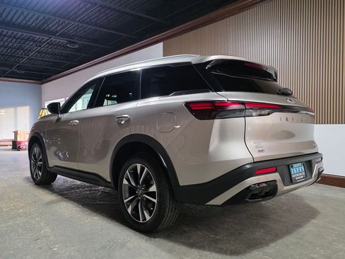 Used 2023 INFINITI QX60 Luxe AWD/4WD image 6