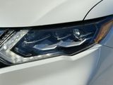 Used 2017 Nissan Rogue SL w/ SL Premium Package image 4