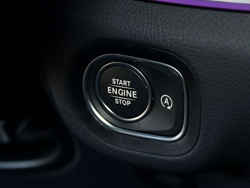 Certified 2025 Mercedes-Benz GLS 450 GLS 450 image 28