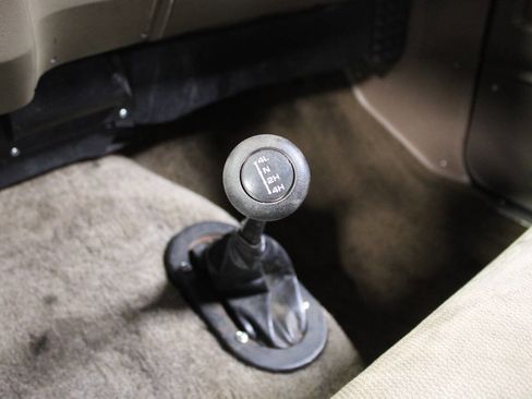 Used 1993 Dodge D/W Truck 250 image 33