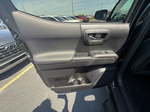 Used 2019 Toyota Tacoma TRD Pro image 18