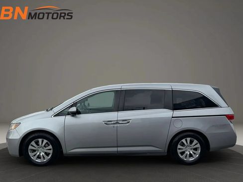 Used 2016 Honda Odyssey SE image 9