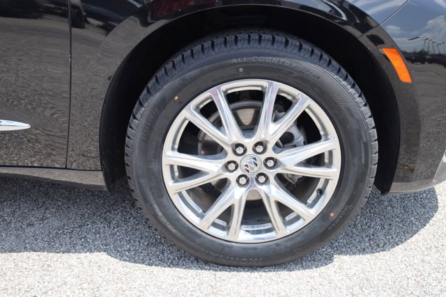 Used 2023 Buick Enclave Essence w/ Experience Buick Package FWD image 18
