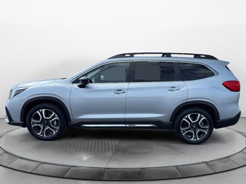 Used 2024 Subaru Ascent Limited w/ Technology Package AWD/4WD image 8