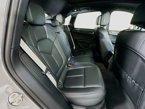 Certified 2024 Porsche Macan GTS AWD/4WD image 29