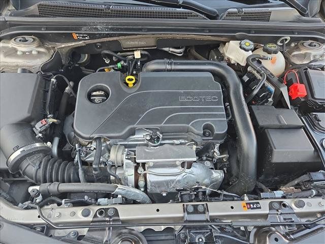 Used 2025 Chevrolet Malibu LS FWD image 22