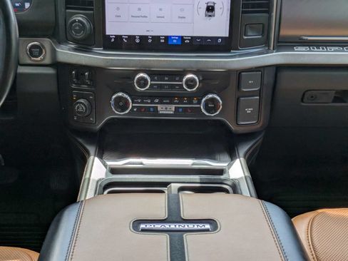 Used 2024 Ford F250 Platinum w/ Tremor Off-Road Package AWD/4WD image 19