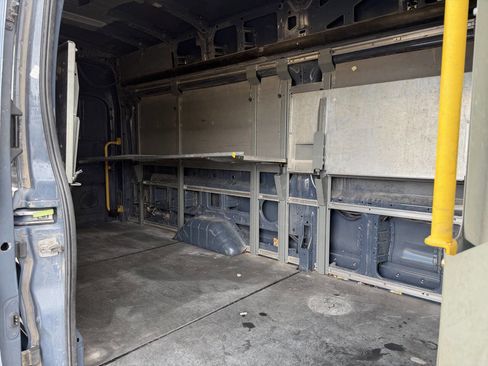 Used 2019 Ford Transit 250 148 High Roof Extended image 24