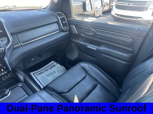 Used 2020 RAM 1500 Limited w/ Black Appearance Package AWD/4WD image 17