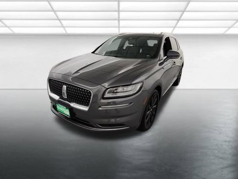 Used 2023 Lincoln Nautilus Reserve w/ Monochromatic Package AWD/4WD image 2