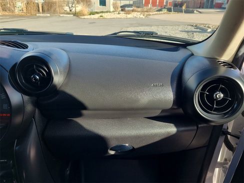 Used 2015 MINI Cooper Countryman S image 16