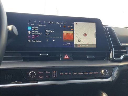 Certified 2024 Kia Sportage SX image 21