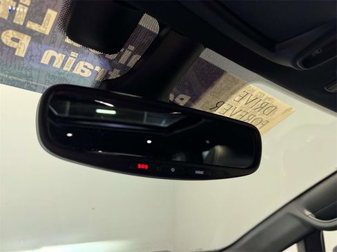 Used 2022 Chrysler Pacifica Limited w/ S Appearance Package image 27