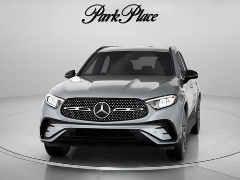 Used 2026 Mercedes-Benz GLC 300 image 35