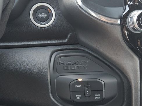 New 2026 RAM 2500 Laramie w/ Night Edition image 15