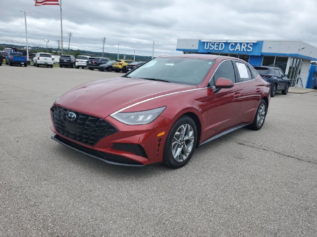 Used 2023 Hyundai Sonata SEL FWD image 2