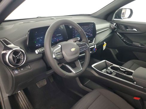 New 2026 Chevrolet Equinox LT FWD image 11