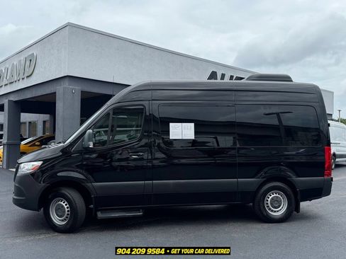 Used 2019 Mercedes-Benz Sprinter 2500 image 6