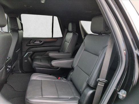 Used 2025 GMC Yukon Denali image 19