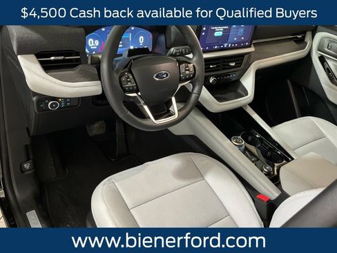New 2026 Ford Explorer Platinum w/ LUX Leather Package AWD/4WD image 16