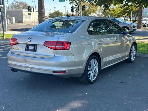 Used 2015 Volkswagen Jetta SEL image 24