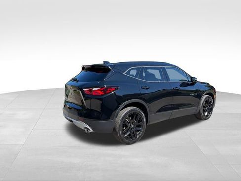 Used 2019 Chevrolet Blazer LT AWD/4WD image 3