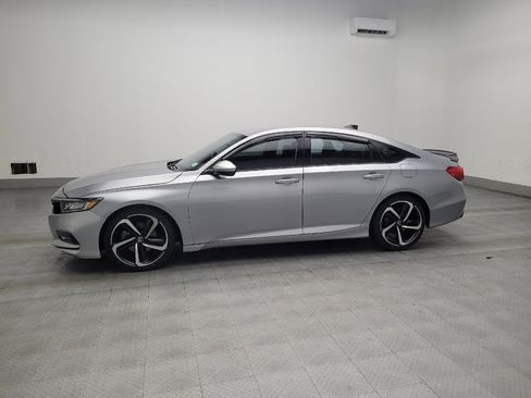 Used 2020 Honda Accord Sport image 2