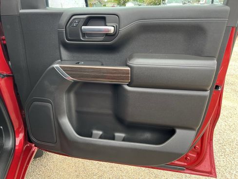 Used 2021 Chevrolet Silverado 1500 LT w/ Convenience Package II image 13