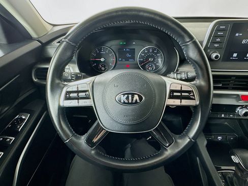 Certified 2021 Kia Telluride LX image 11