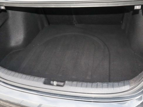 Used 2024 Kia Forte LXS image 9