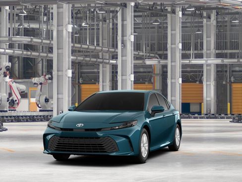 New 2026 Toyota Camry LE FWD image 18