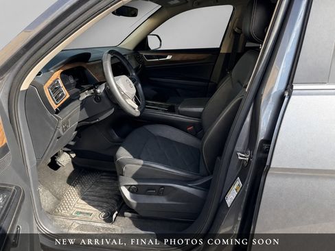 Used 2024 Volkswagen Atlas SE FWD image 8