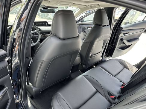 New 2026 MAZDA MAZDA3 2.5 S Sedan w/ Preferred Pkg FWD image 34
