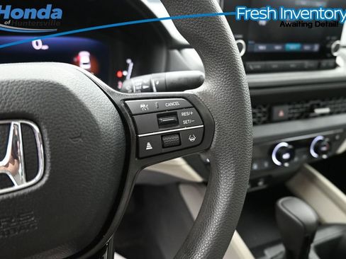 Used 2024 Honda Accord EX image 24
