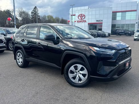 Used 2023 Toyota RAV4 LE image 1
