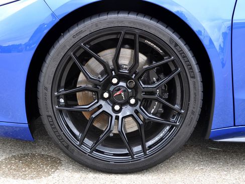 Used 2023 Chevrolet Corvette Z06 image 5