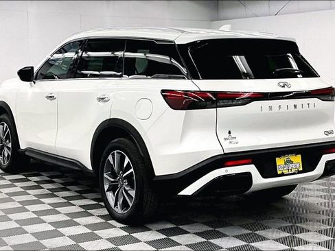 Used 2024 INFINITI QX60 Luxe AWD/4WD image 3