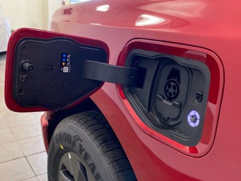 New 2025 Ford F150 Lightning Lariat w/ Max Trailer Tow Package image 14