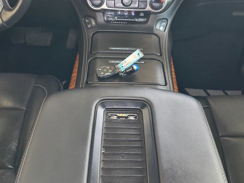 Used 2018 Chevrolet Tahoe Premier image 14