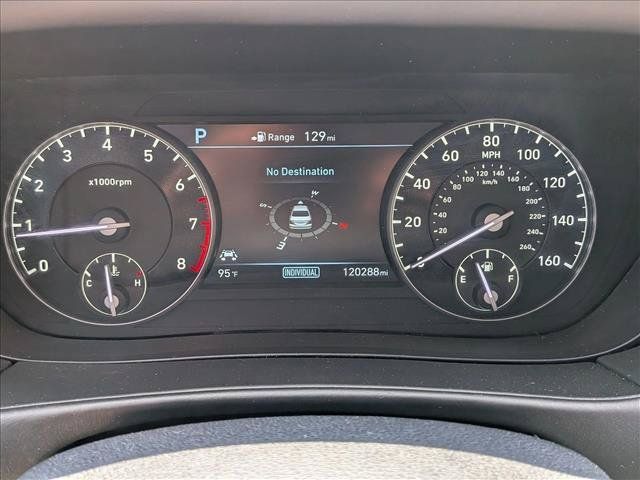 Used 2019 Genesis G90 5.0 Ultimate RWD image 11