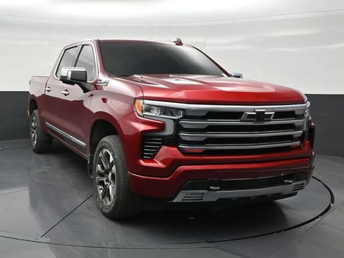 Used 2024 Chevrolet Silverado 1500 High Country RWD image 7