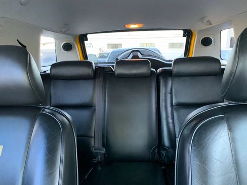 Used 2007 Toyota FJ Cruiser 4WD image 16