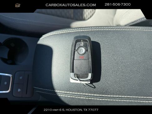 Used 2020 Ford Escape SE AWD/4WD image 25
