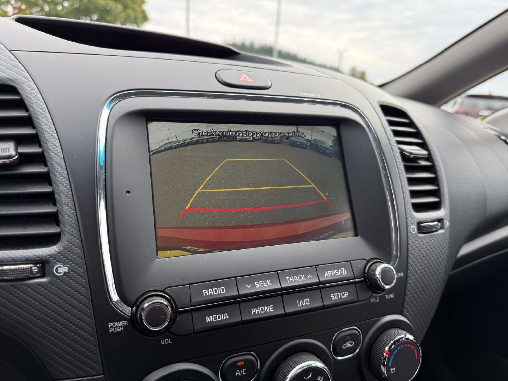 Used 2017 Kia Forte S FWD image 26