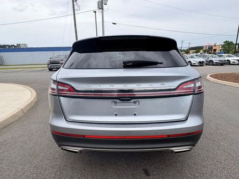 Used 2022 Lincoln Nautilus Reserve w/ Cargo Utility Package FWD image 5