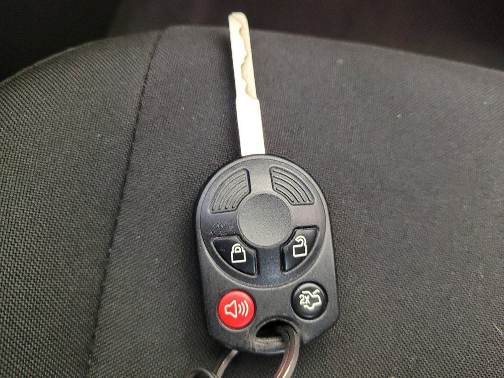 Used 2016 Ford Focus SE FWD image 32