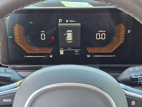 New 2026 Kia Carnival EX FWD image 15