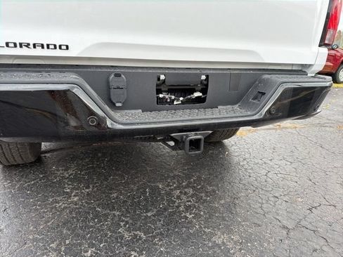New 2026 Chevrolet Colorado W/T w/ WT Custom Package AWD/4WD image 17