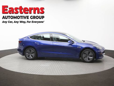 Used 2020 Tesla Model 3 Standard Range RWD image 42