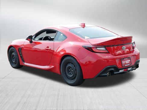 Certified 2023 Toyota GR86 Premium RWD image 3